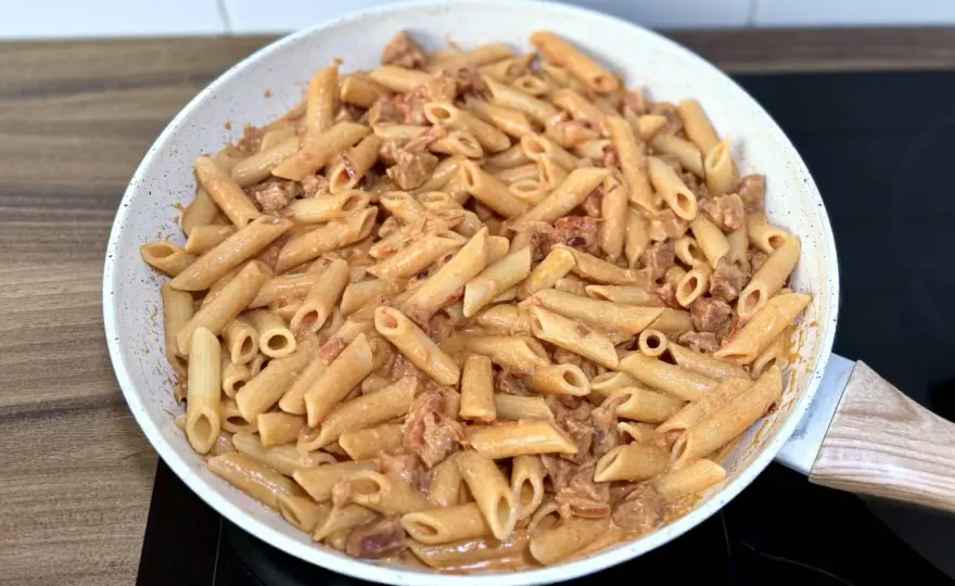 Makaron z chorizo - idealny obiad w 30 minut? Sprawdź!